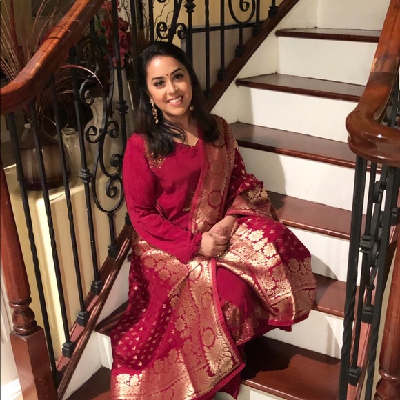 Meet your Posher, Shaina - Picture 8 of 9